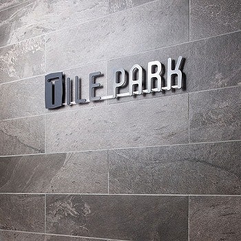 タイル レギャン