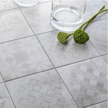 リフォーム　床タイル　ピカソ2