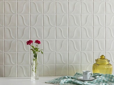 美しい砂丘の波をモチーフにしたタイル