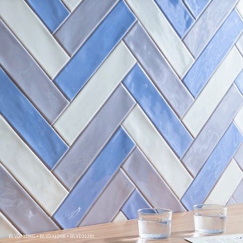 店舗　内装壁タイル　ブールバード