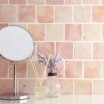 内装タイル　桃李