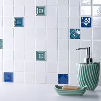 内装タイル　クリスタ